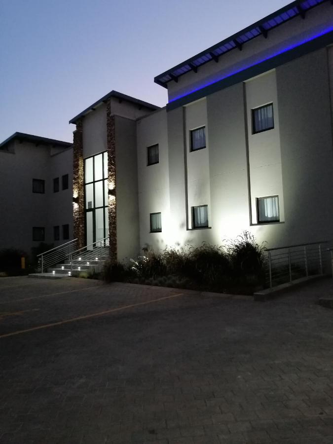 King'S Palace Hotel Rustenburg Exterior foto