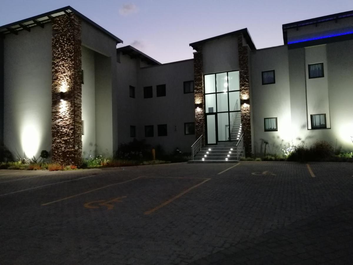 King'S Palace Hotel Rustenburg Exterior foto