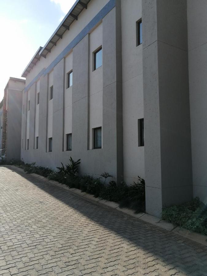 King'S Palace Hotel Rustenburg Exterior foto